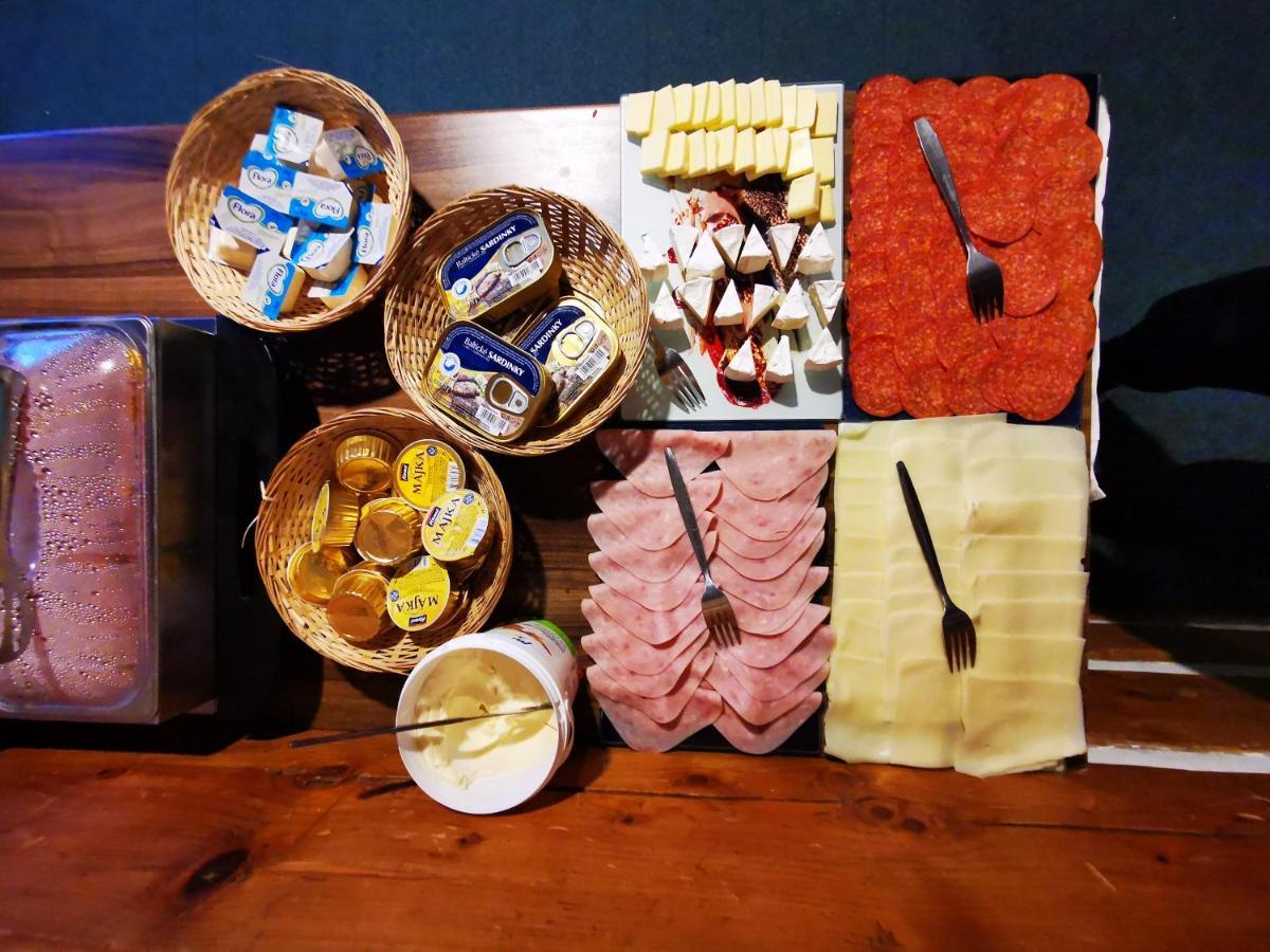Chata Pod Studnicnou Pec pod Snezkou Exteriör bild